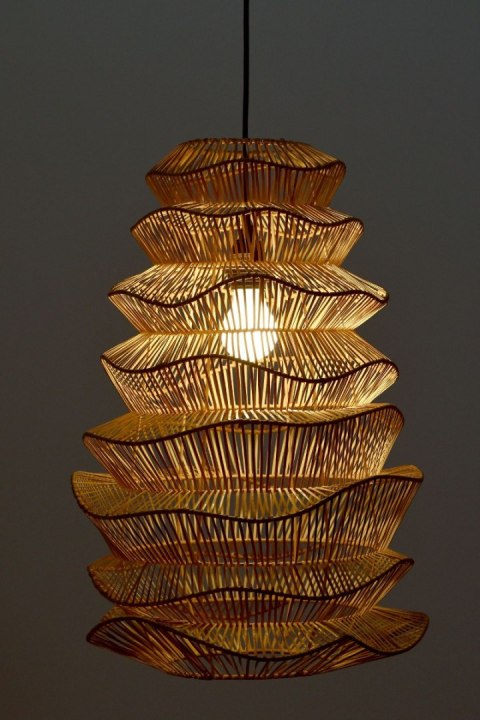 LAMPA WISZĄCA TIMELESS CRAFT 35X35X60 CM